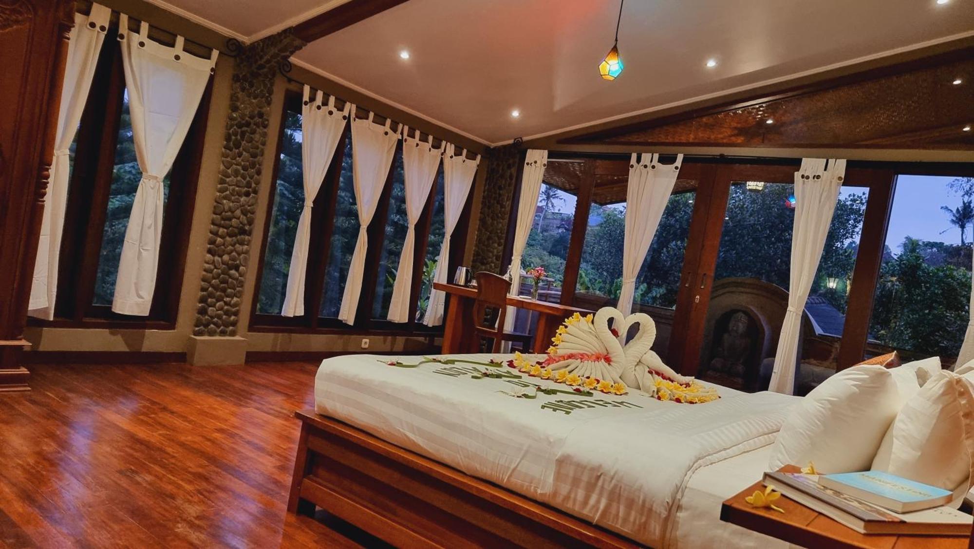 Avalon Ubud Castle & Spa Exteriör bild